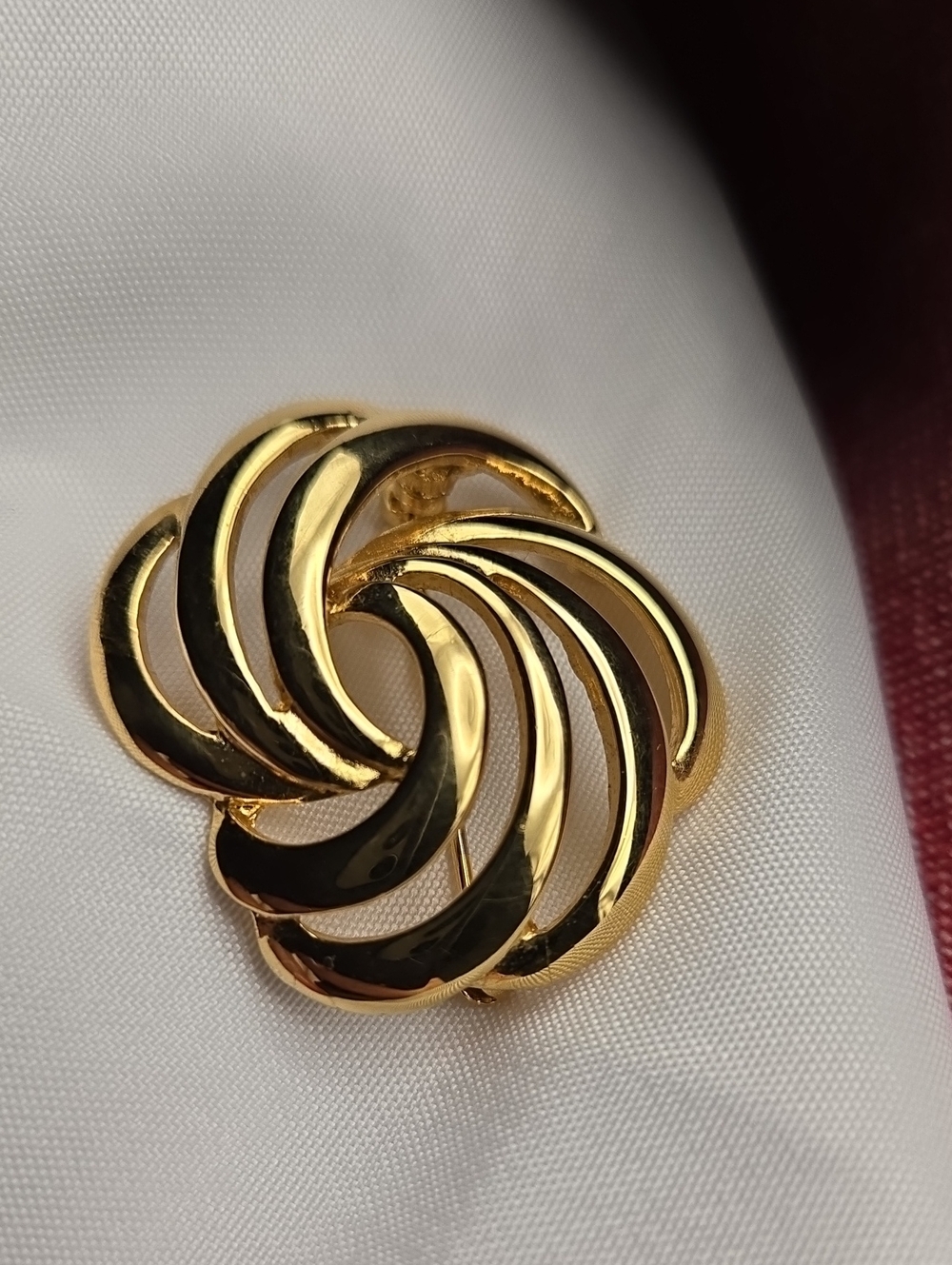 Napier Gold Swirl Knot Brooch - Picture 8 of 10